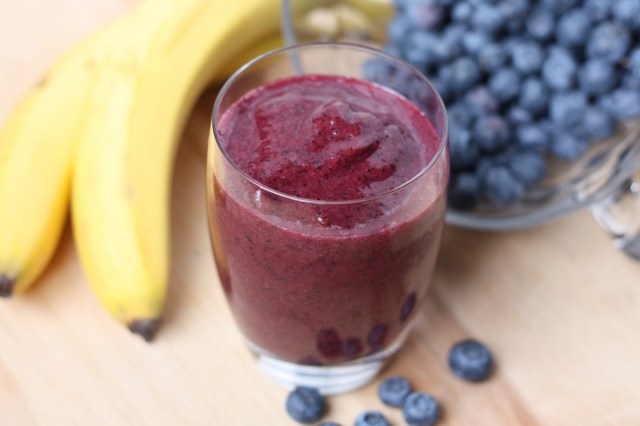 Blueberry Cherry & Baby Spinach Smoothie